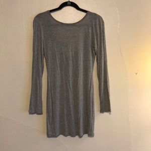 Long-sleeve bodycon dress